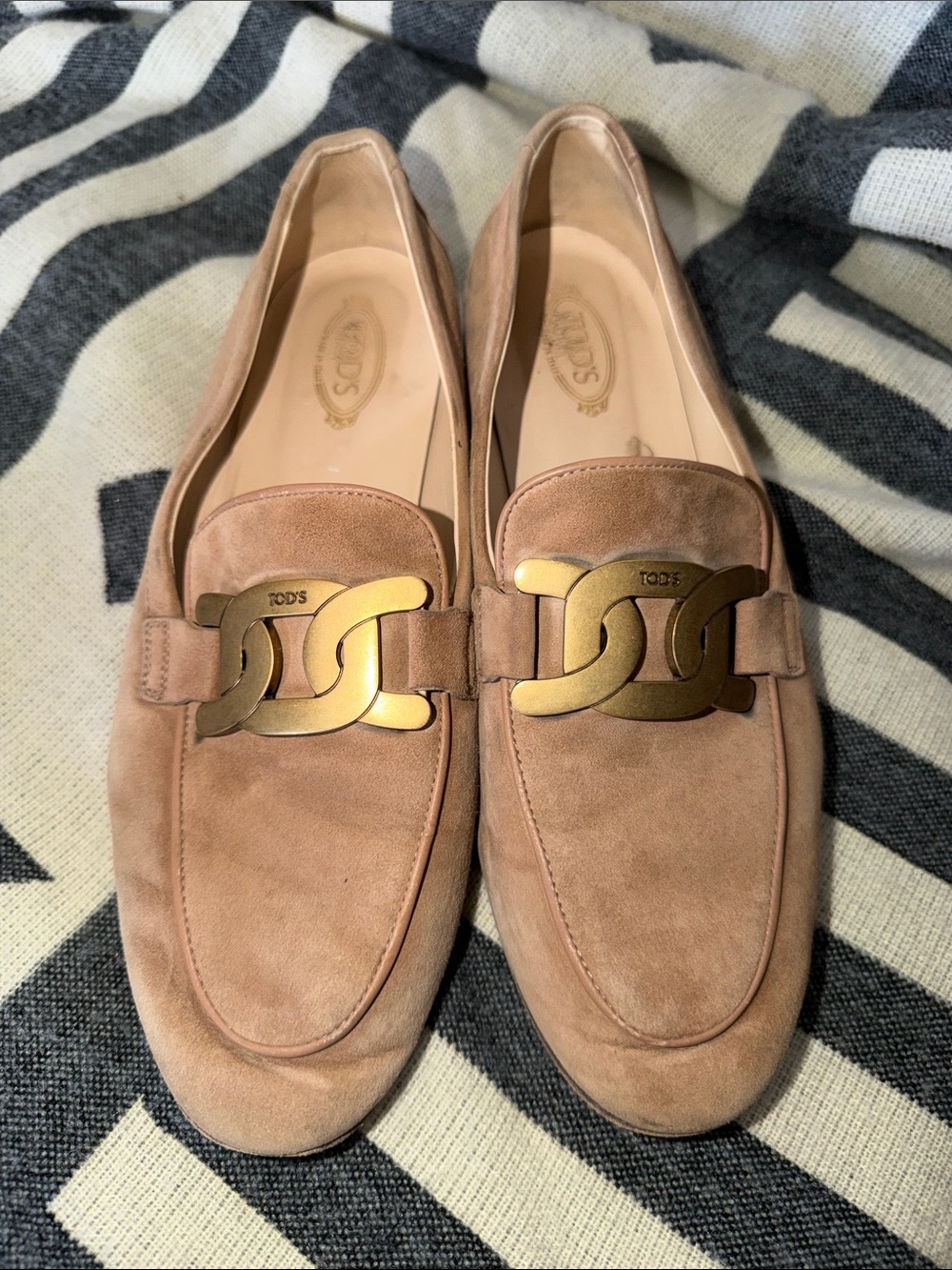 Tod's Kate neutral Suede Loafers with Gold hardware